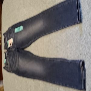 Curvy Straight Jeans